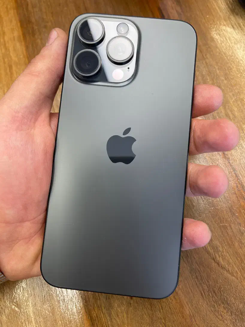 ۱۵ پرومکس باتری ۹۷٪ با رجیستر|موبایل|شیراز, زند|دیوار