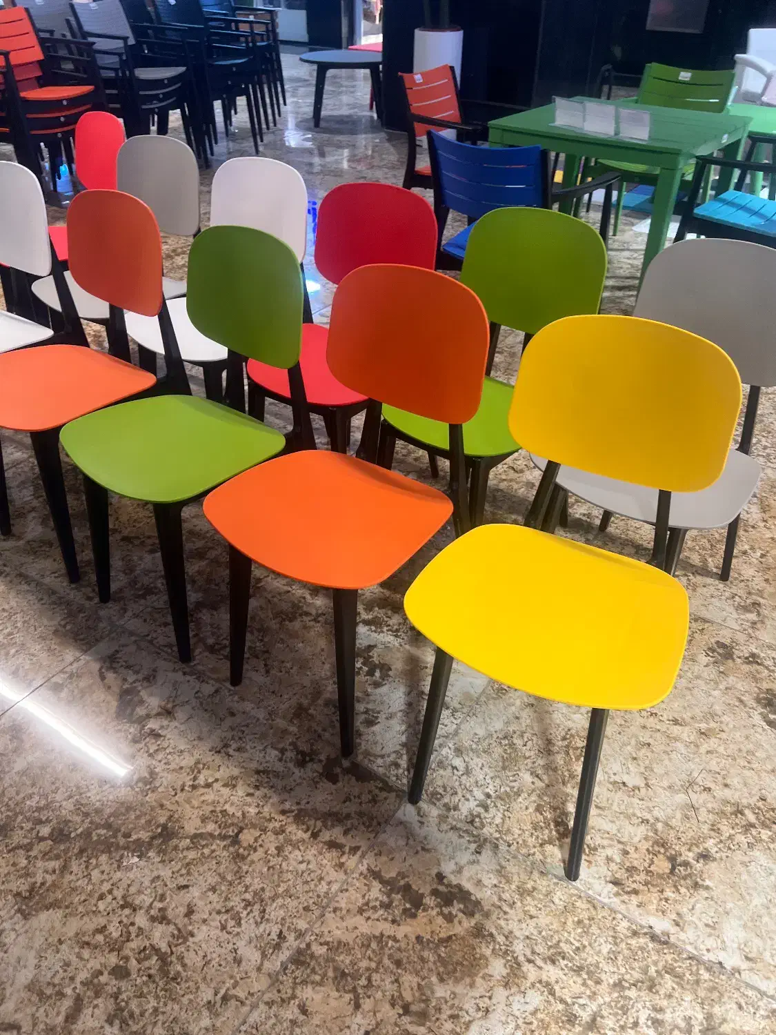 خانه داری، امور منزل|استخدام سرایداری و نظافت|بندرعباس, |دیوار