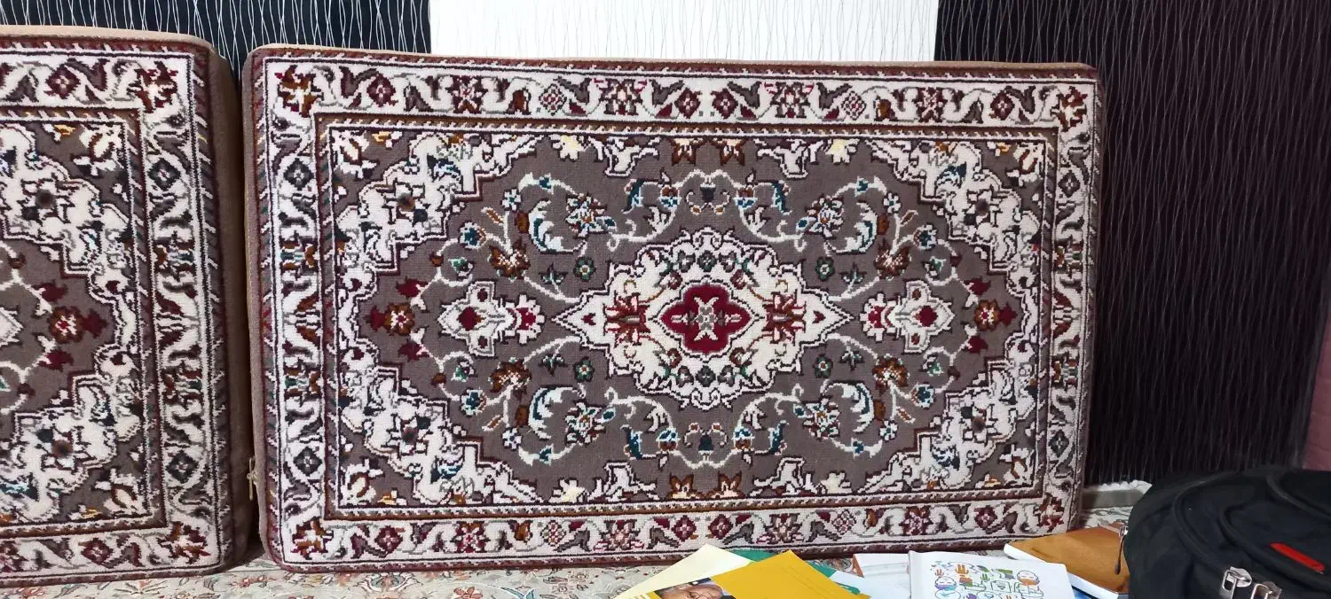 یک جفت پشتی|پشتی|قدس, شهرقدس|دیوار