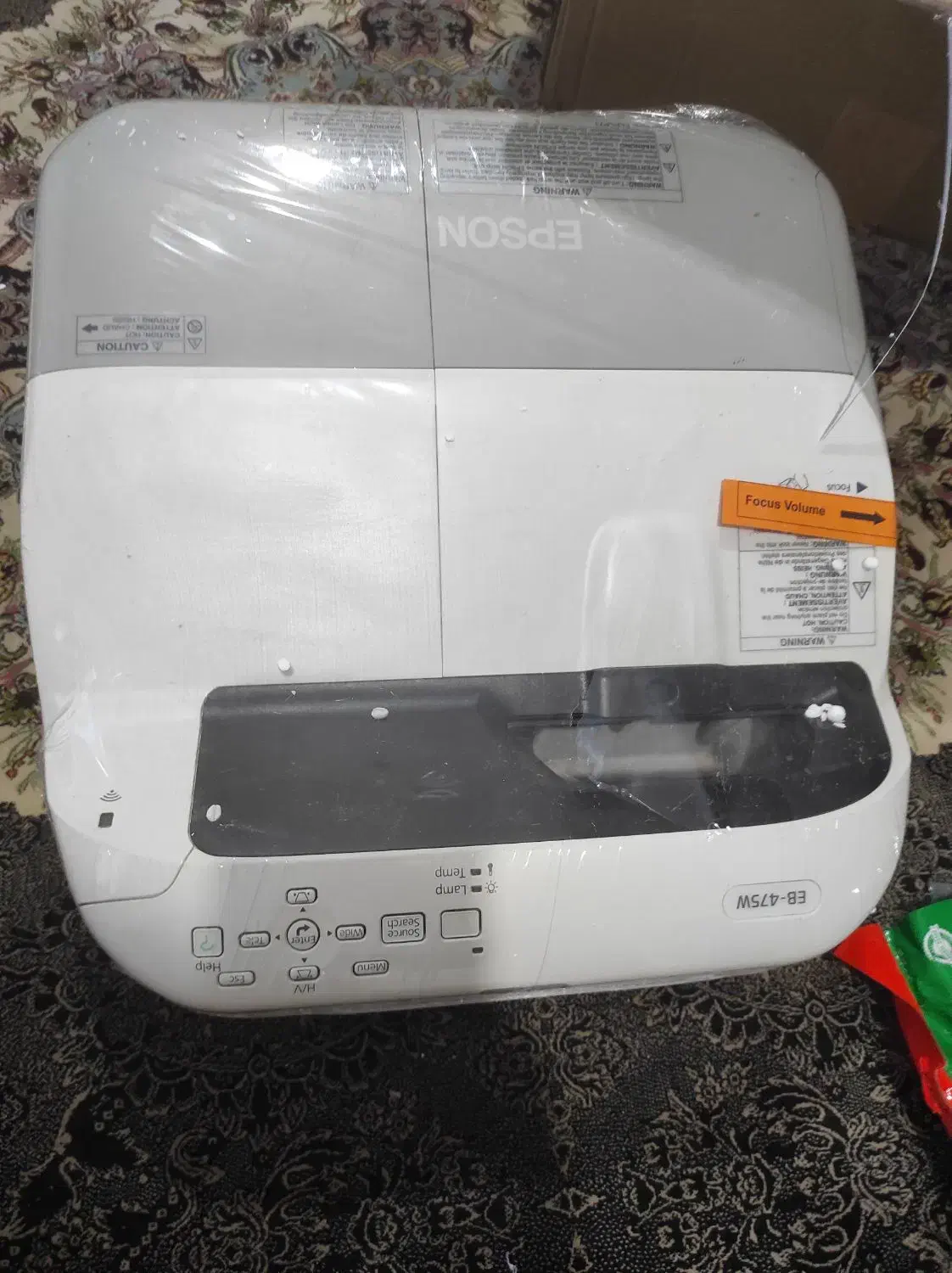 پروژکتورآکبند اپسون فاصله نزدیک ۴۵۷w|تلویزیون و پروژکتور|کرمانشاه, |دیوار