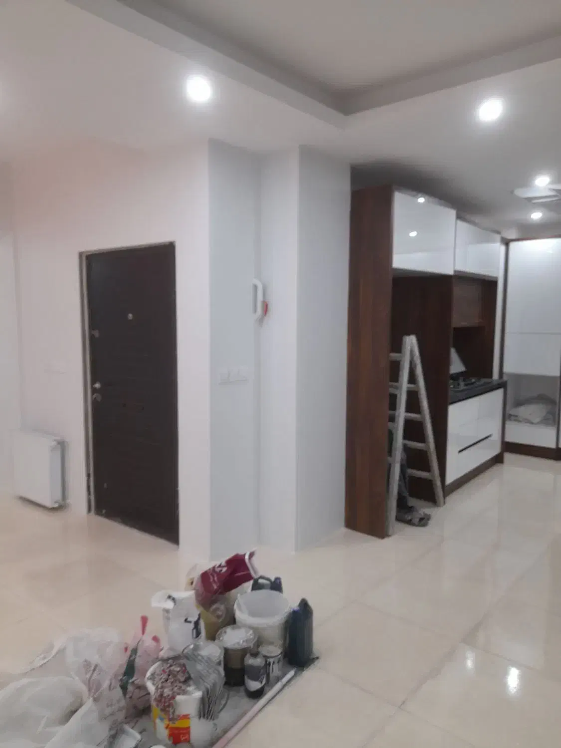 رنگ آمیزی|خدمات پیشه و مهارت|کرج, شهرک اوج|دیوار