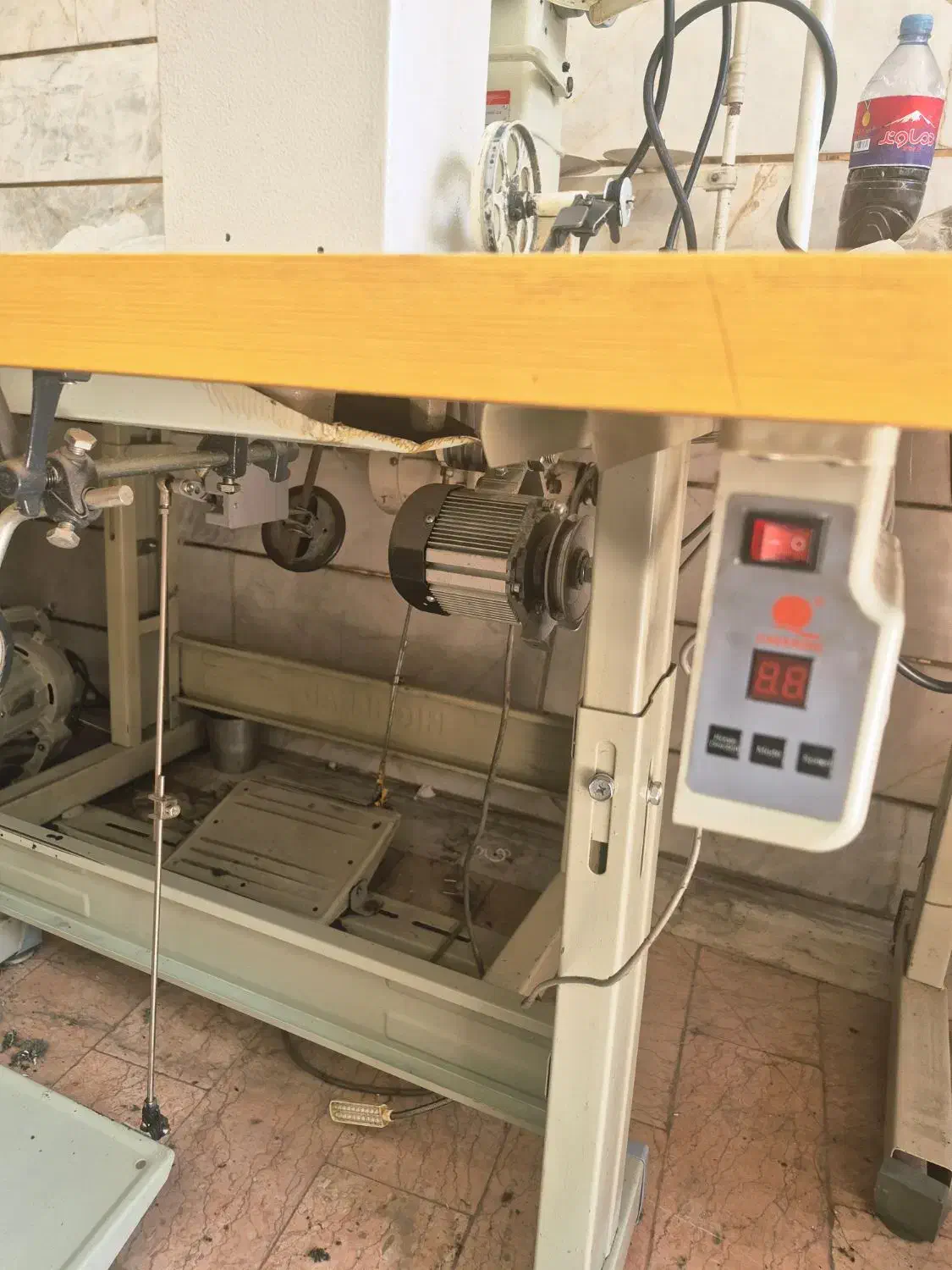 چرخ بطر کفاشی شونه ای دینام مگنتی اشتروبل درحد نو|چرخ خیاطی و ریسندگی|بهارستان, |دیوار