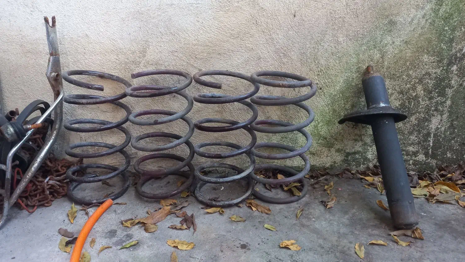 دو جفت فنر پژو 206 405 پارس|قطعات یدکی و لوازم جانبی|لاهیجان, گلستان|دیوار