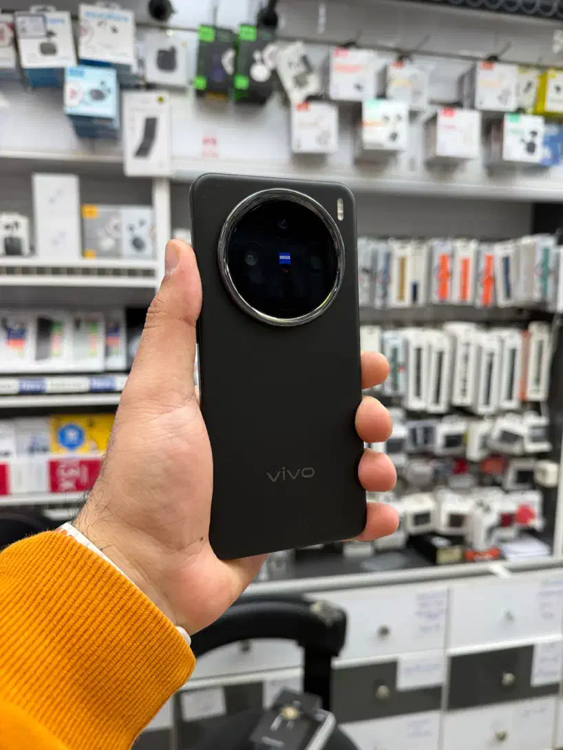 Vivo x200|موبایل|تهران, فلسطین (میدان انقلاب)|دیوار