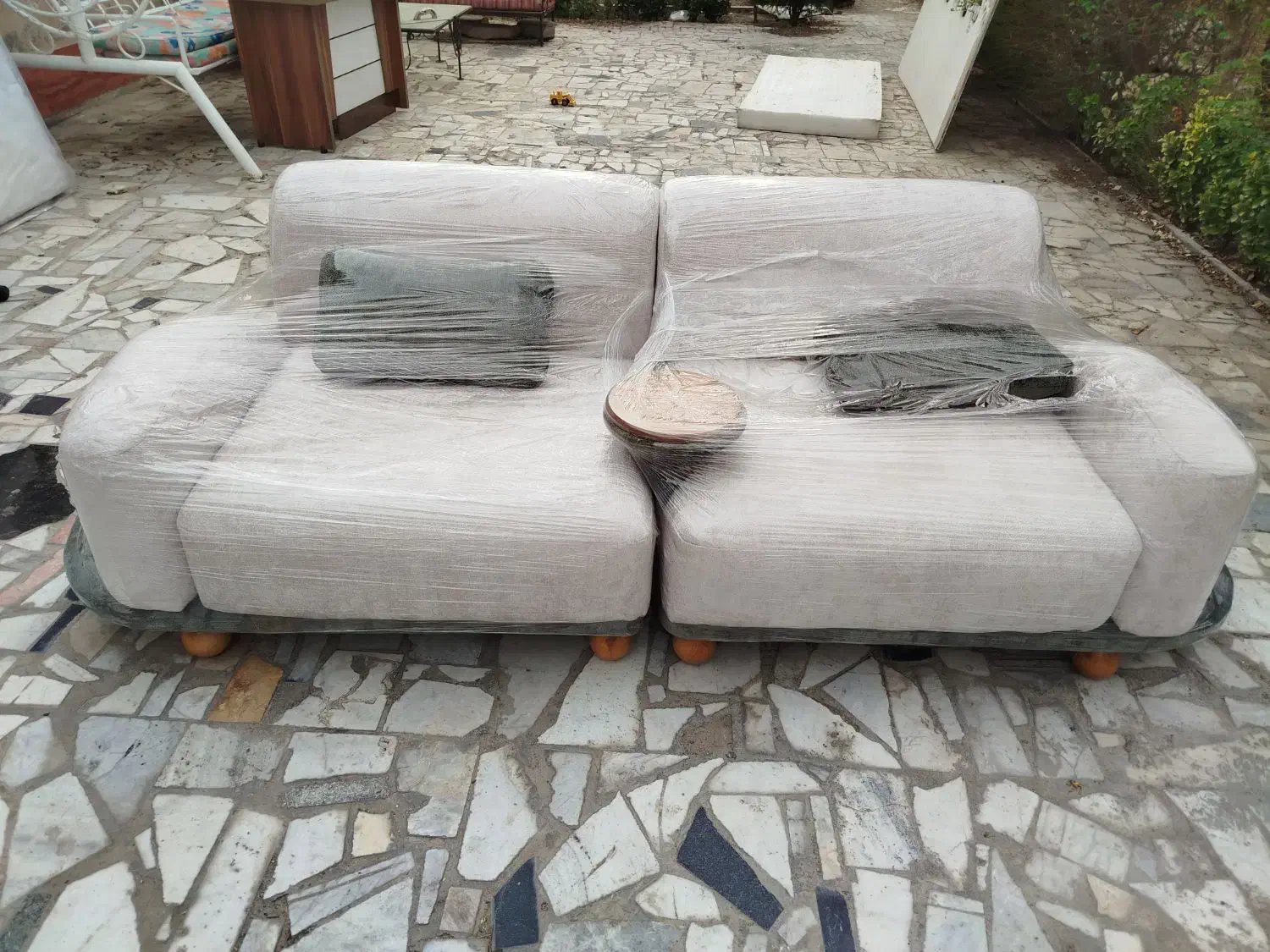 مبل وتشک|مبلمان خانگی و میز عسلی|محمدشهر, یزدیها|دیوار