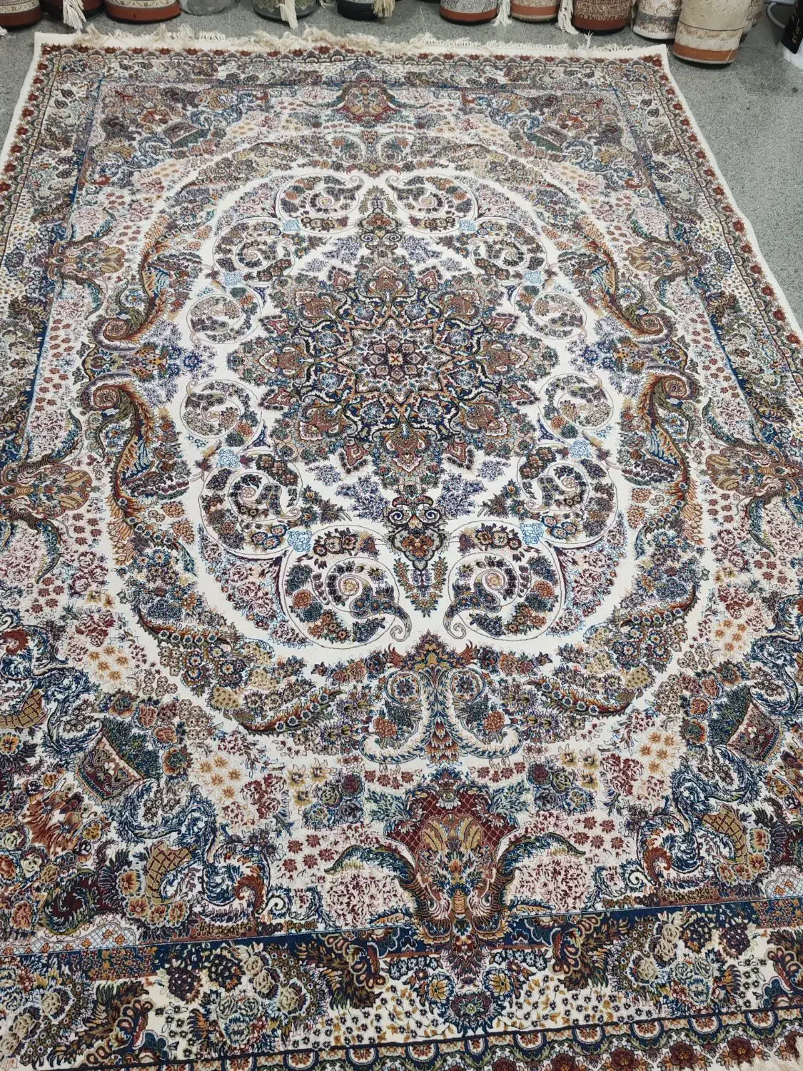 2تخته فرش 9متری زمینه کرم 700شونه|فرش|قم, نیروگاه|دیوار