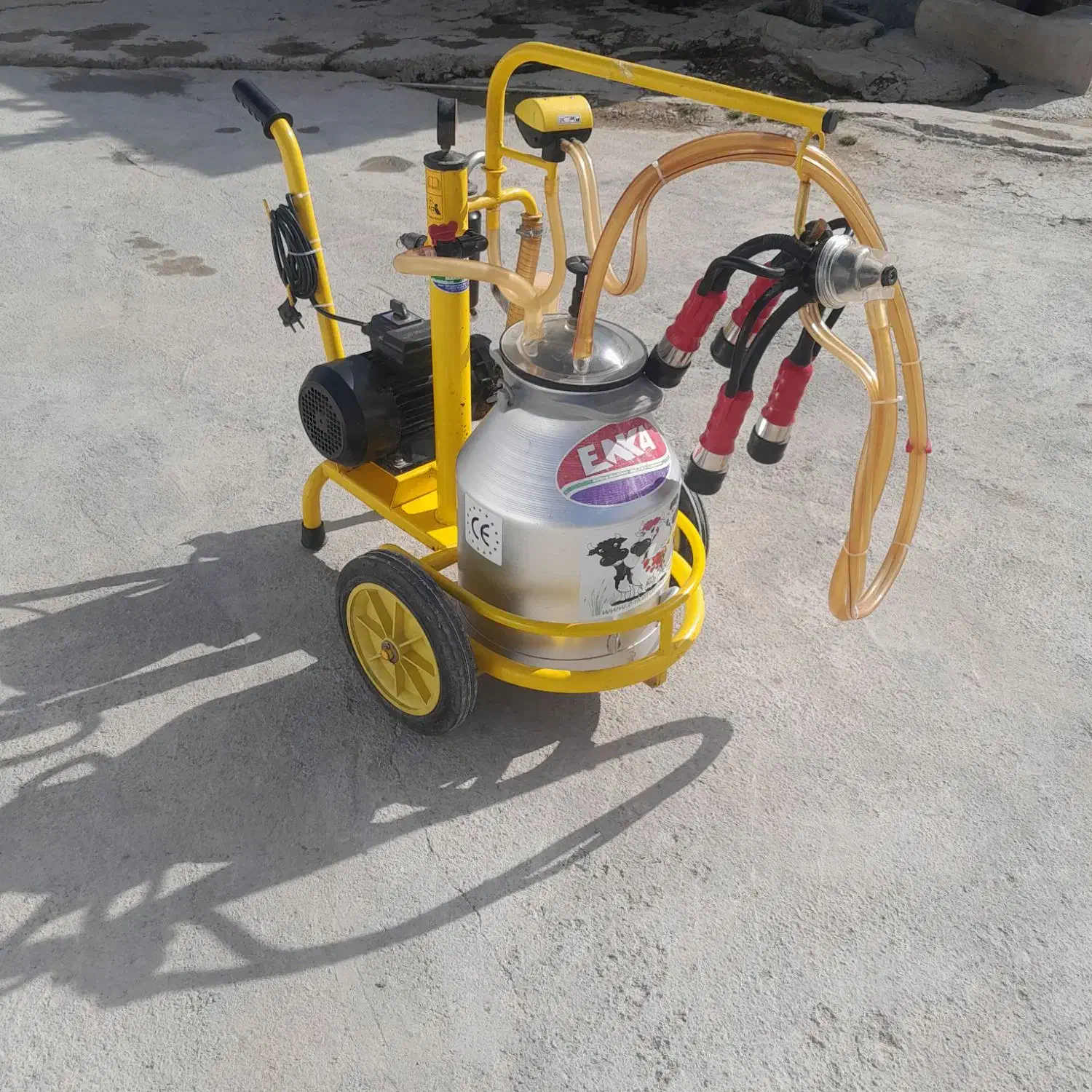 دستگاه شیردوش گاو شیر دوش انکا ترکیه وارداتی|لوازم جانبی حیوانات|گنبد کاووس, |دیوار