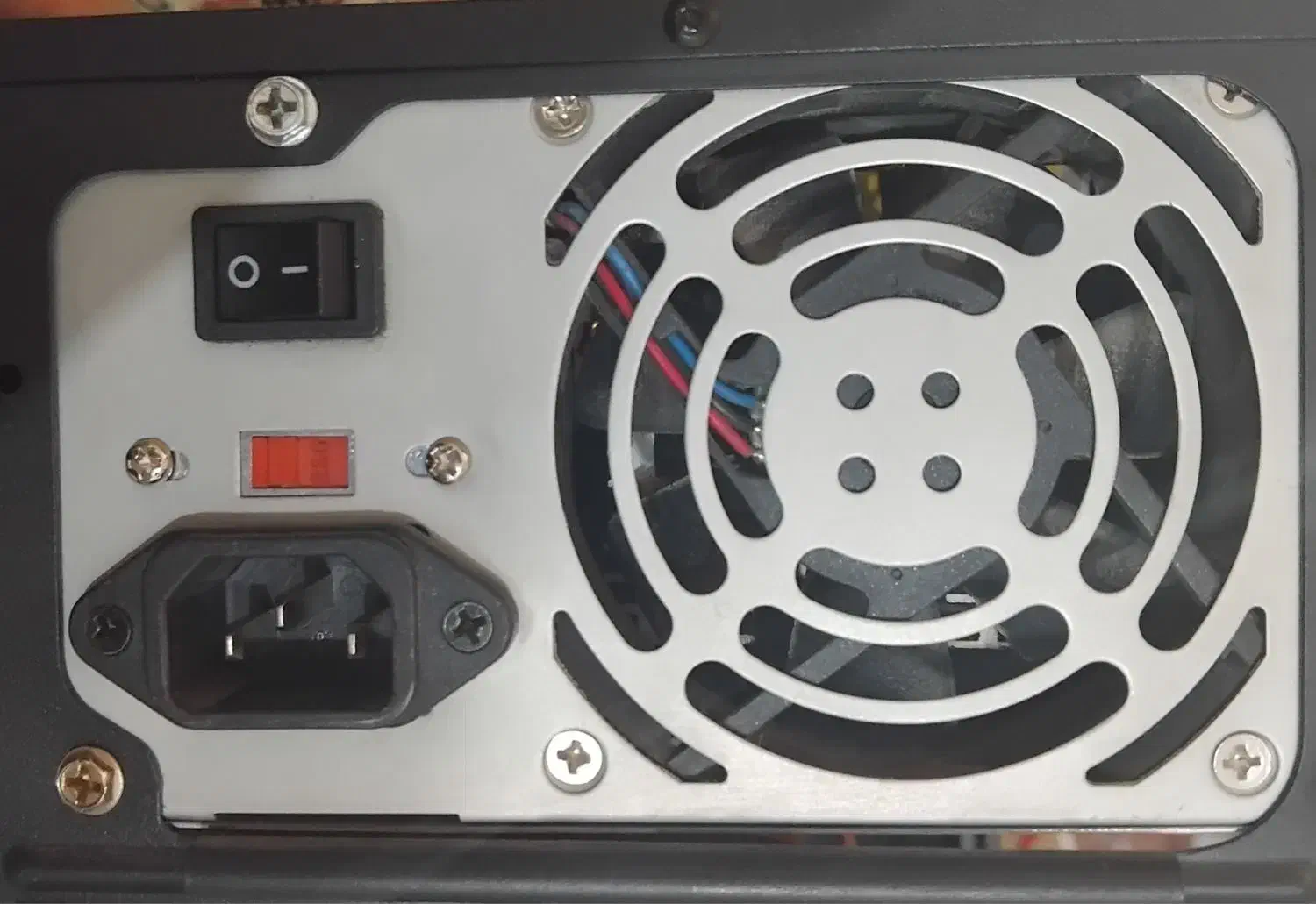 پاور 330W Green|قطعات و لوازم جانبی رایانه|قم, چهل درخت|دیوار