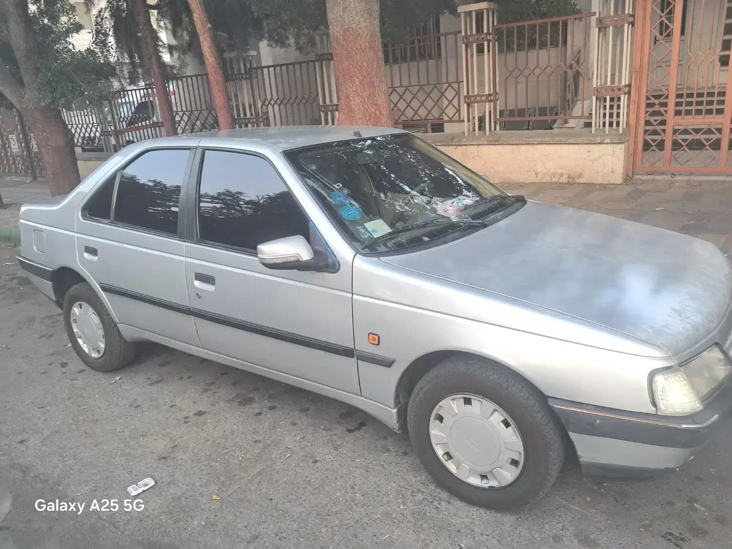 پژو405 مدل 88 داخل کرم|خودرو سواری و وانت|دامغان, |دیوار