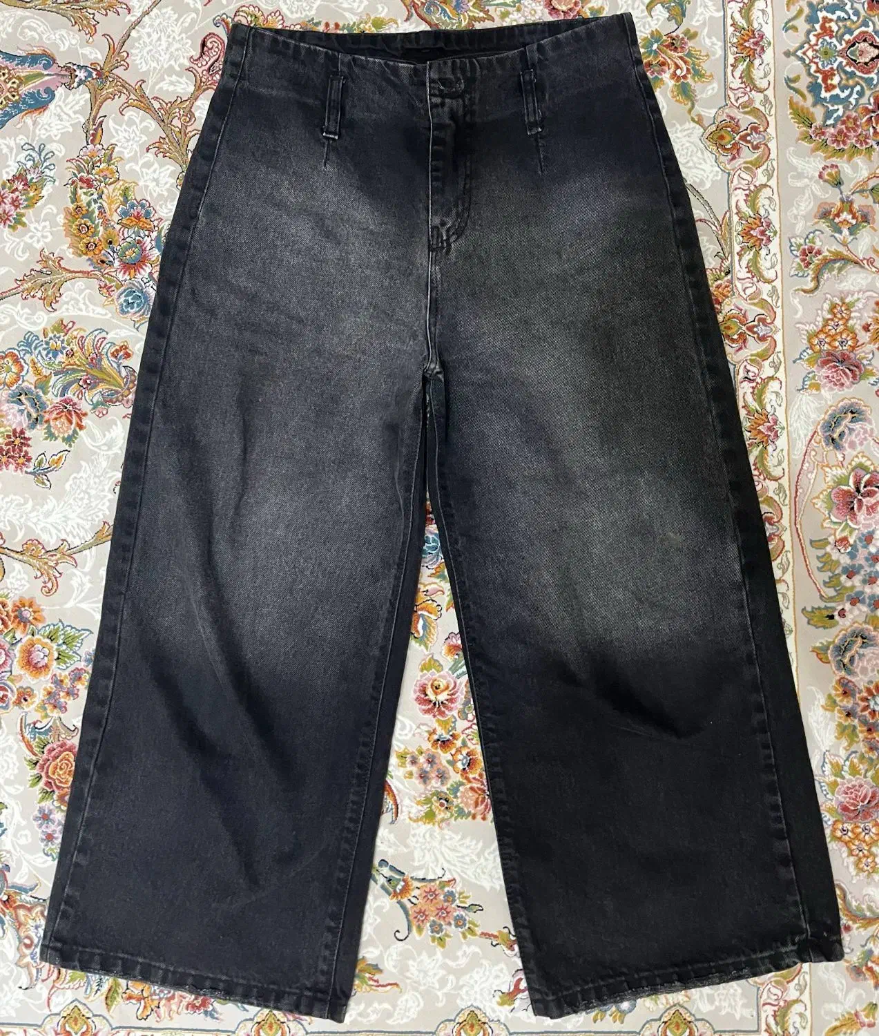 پوشاک|لباس|قرچک, مهدیه|دیوار