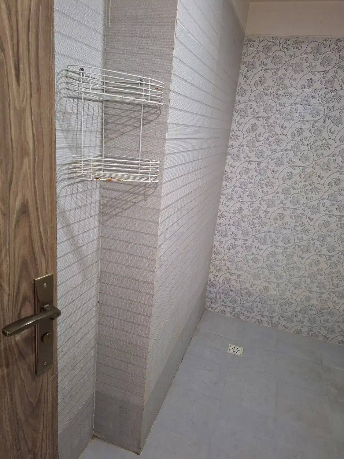 اجاره آپارتمان فلاح منطقه۱۷ متراژ ۱۰۵متر