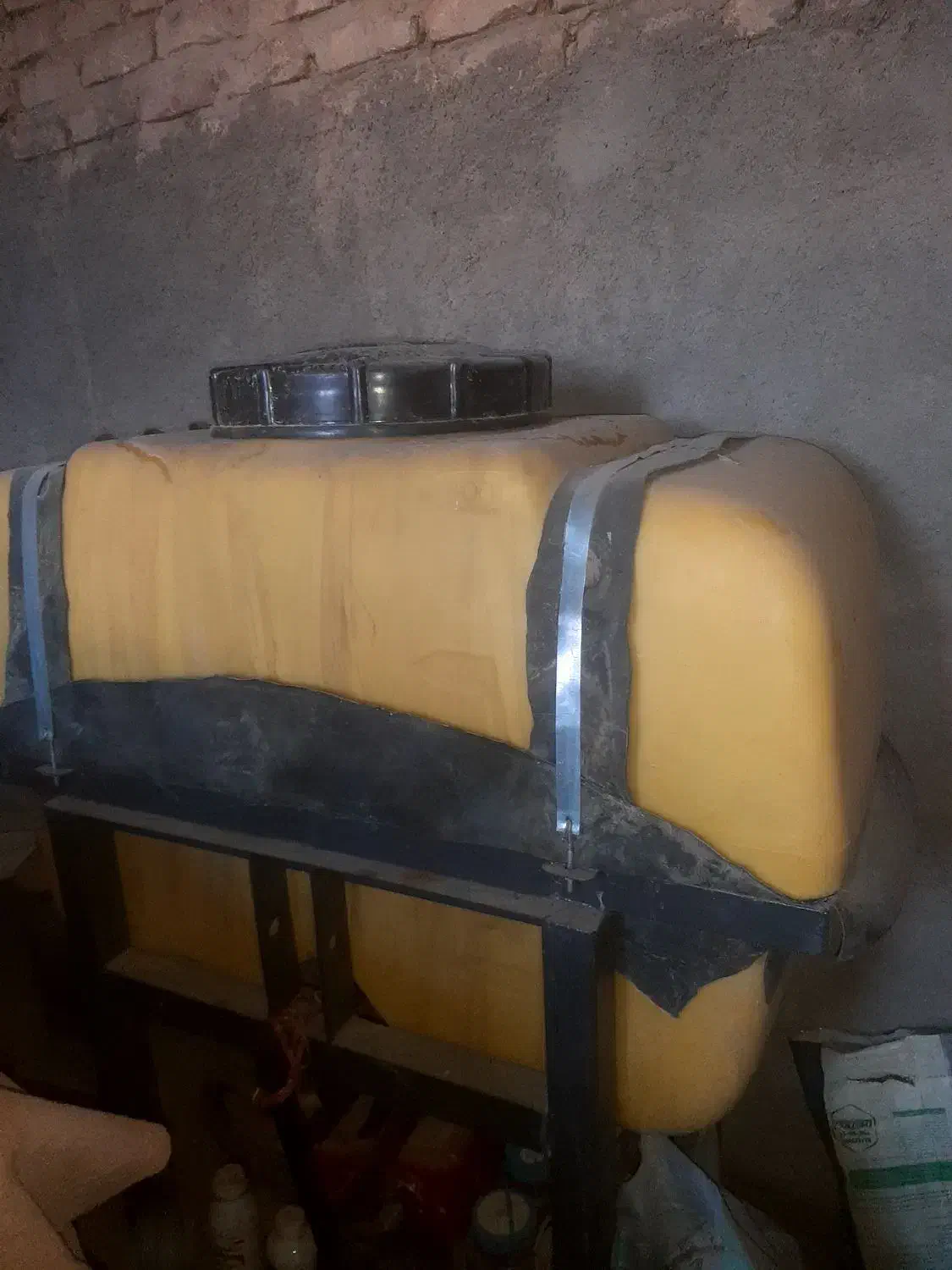 سمپاش۴۰۰ لیتری|ماشین‌آلات صنعتی|شازند, |دیوار