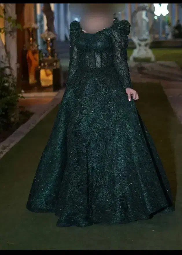 لباس مجلسی|لباس|الیگودرز, |دیوار