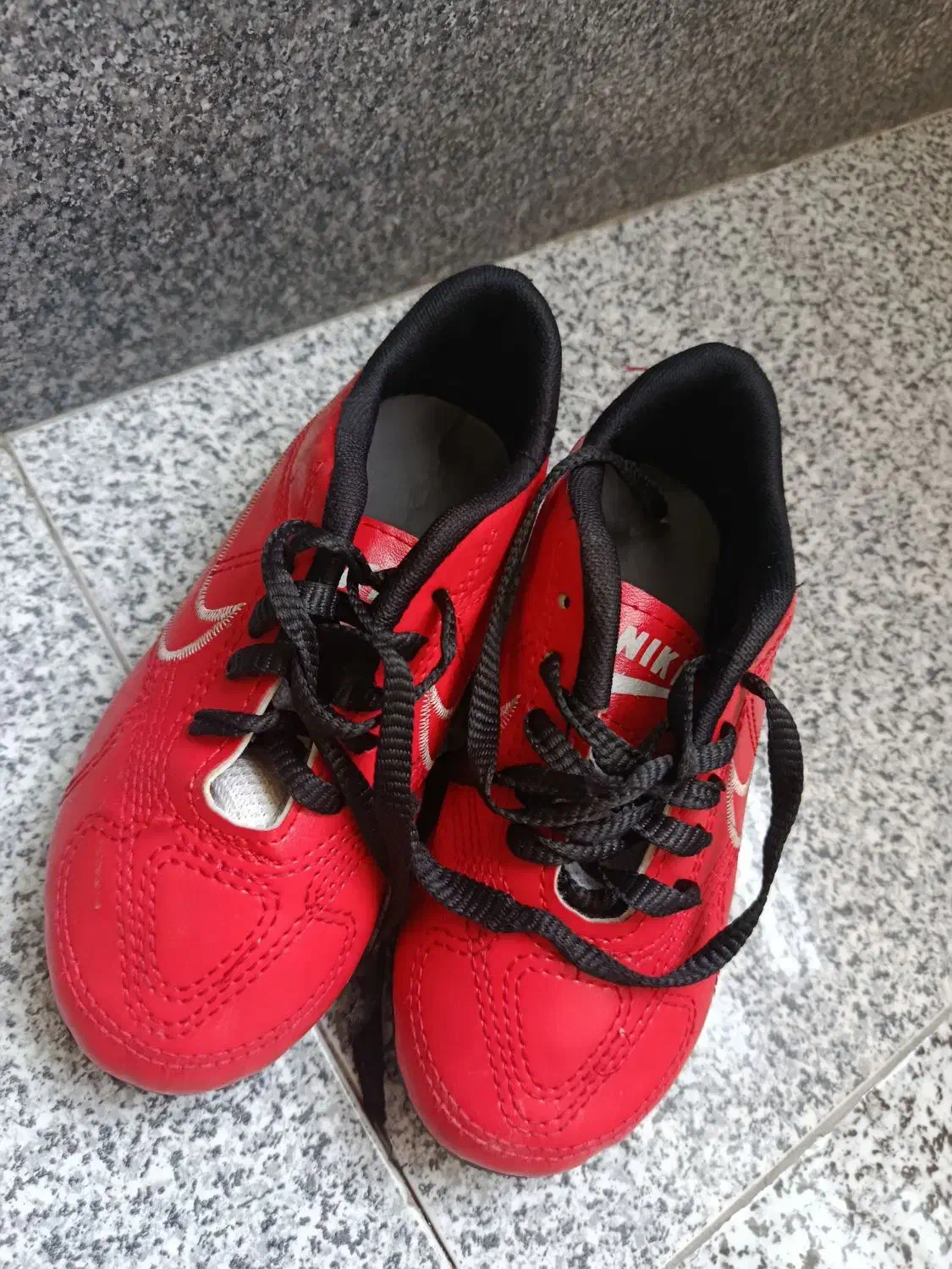 یه جفت کفش چمن سایز33|تجهیزات ورزشی|ارومیه, |دیوار