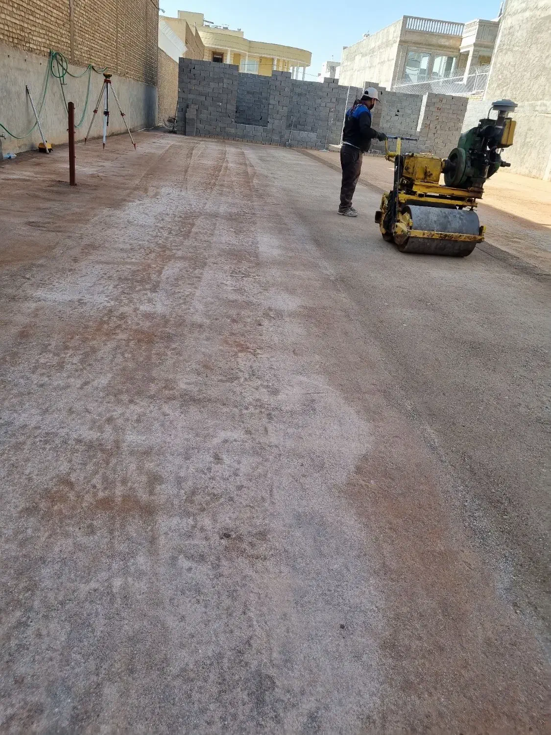 اجاره غلطک دستی/ غلتک دستی با ویبره|خدمات پیشه و مهارت|یزد, |دیوار