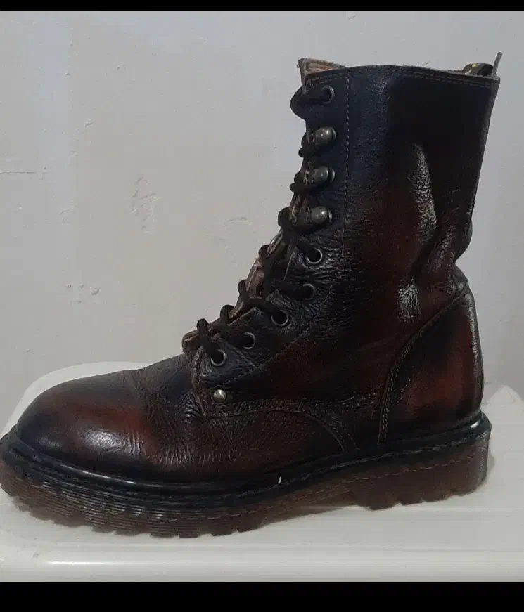 پوتین چرم اصل وخارجی برندپولندسایز۳۷نونو|کیف، کفش، کمربند|تهران, تهرانسر غربی|دیوار