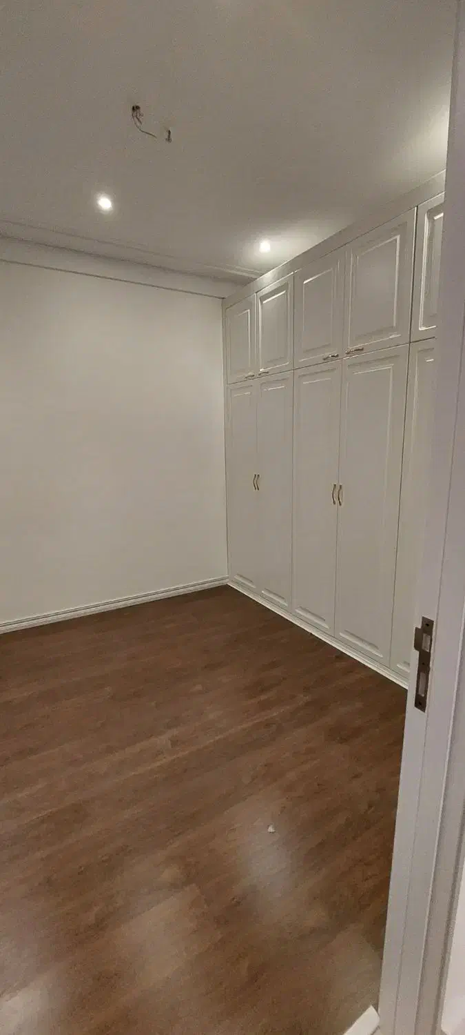 متراژ های مختلف/برج‌های مجلل/امکانات هتلینگ منطقه