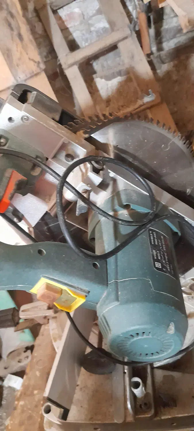 فروش فارسی بر  رومیزی محک کار کرده|ابزارآلات|رودسر, |دیوار