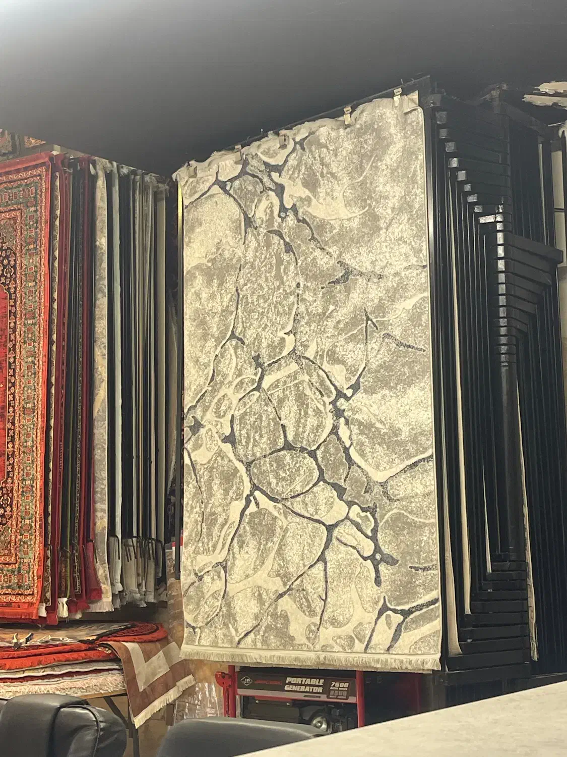 استخدام نیروی کار آقا|استخدام بازاریابی و فروش|قائم‌شهر, |دیوار