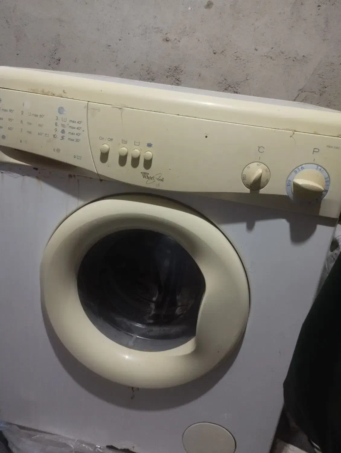 لباس شویی|ماشین لباسشویی و خشک‌کن لباس|همدان, |دیوار