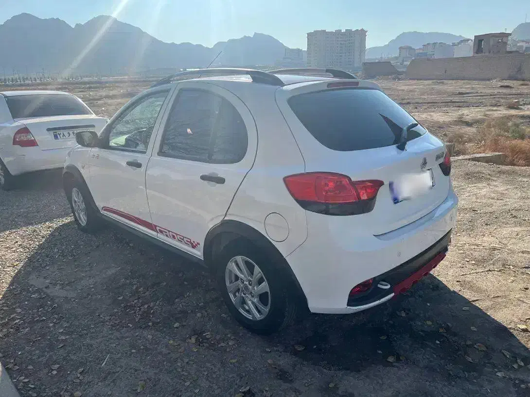 کوییک ۱۴۰۰ R|خودرو سواری و وانت|قم, زنبیل آباد|دیوار