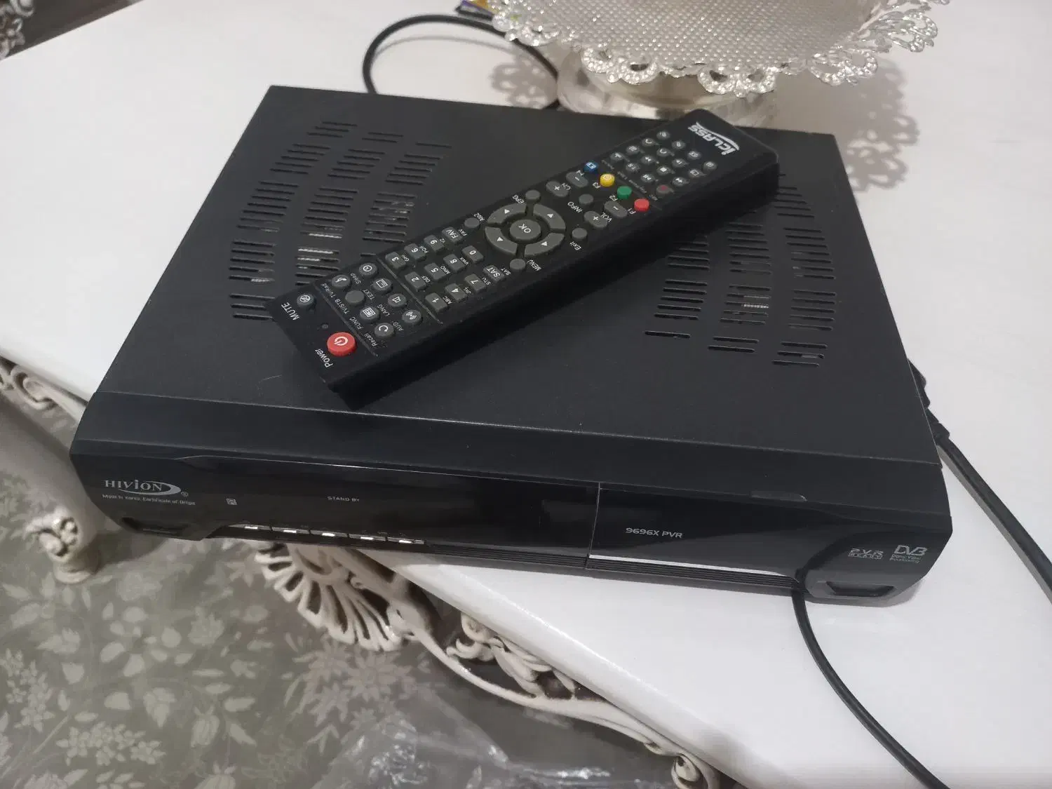 دیحیتال|صوتی و تصویری|نجفآباد, قلعه سفید|دیوار