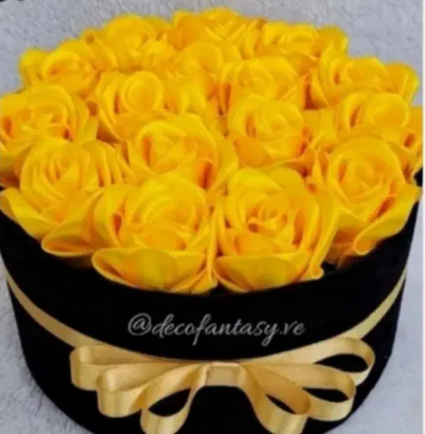 باکس گل رز روبانی برای هدیه وخواستگاری|گل مصنوعی|سراوان, |دیوار