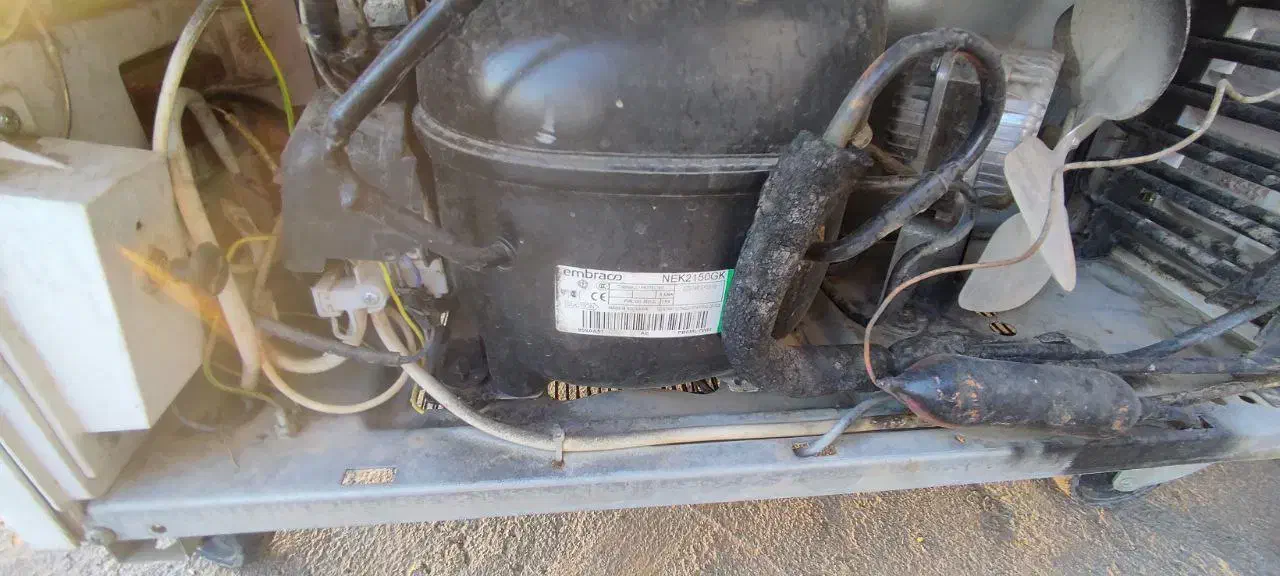 یخچال فریزر بستنی موتور امبراکو|فروشگاه و مغازه|فرمهین, |دیوار