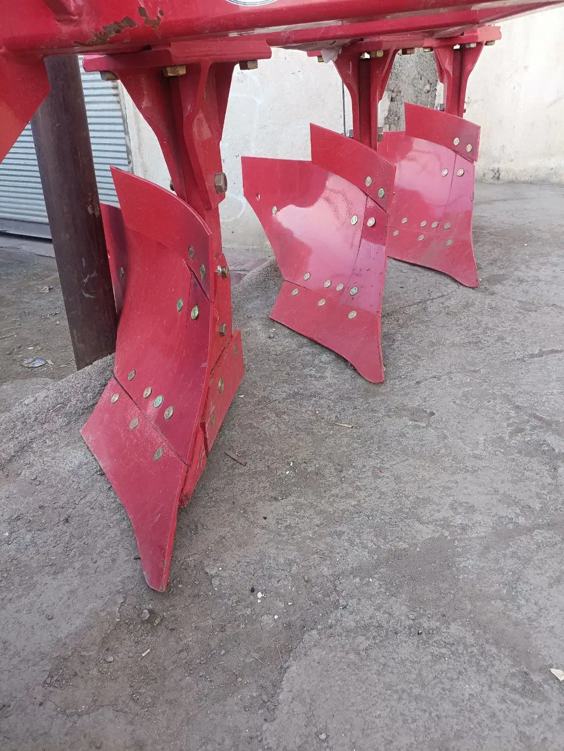 گاوآهن|ماشینآلات صنعتی|دهگلان, |دیوار