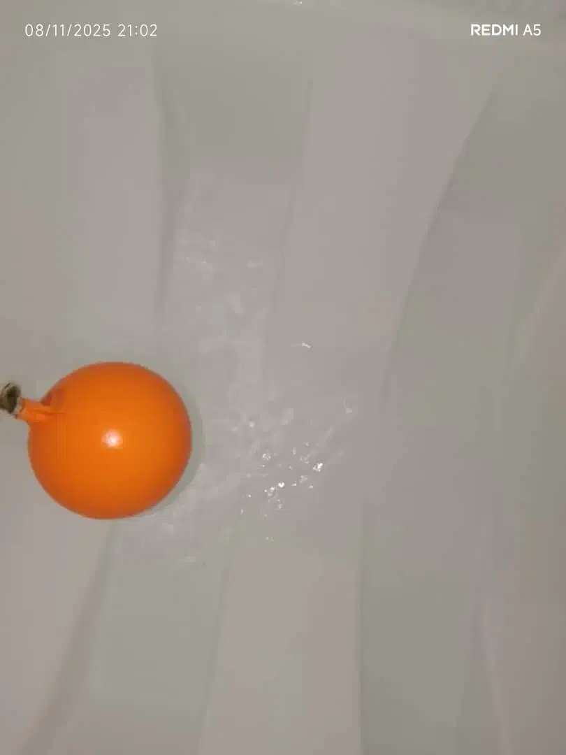 منبع شویی کف شویی تابلو شویی رنگ آمیزی پارکینگ|خدمات نظافت|بندر انزلی, سپه|دیوار