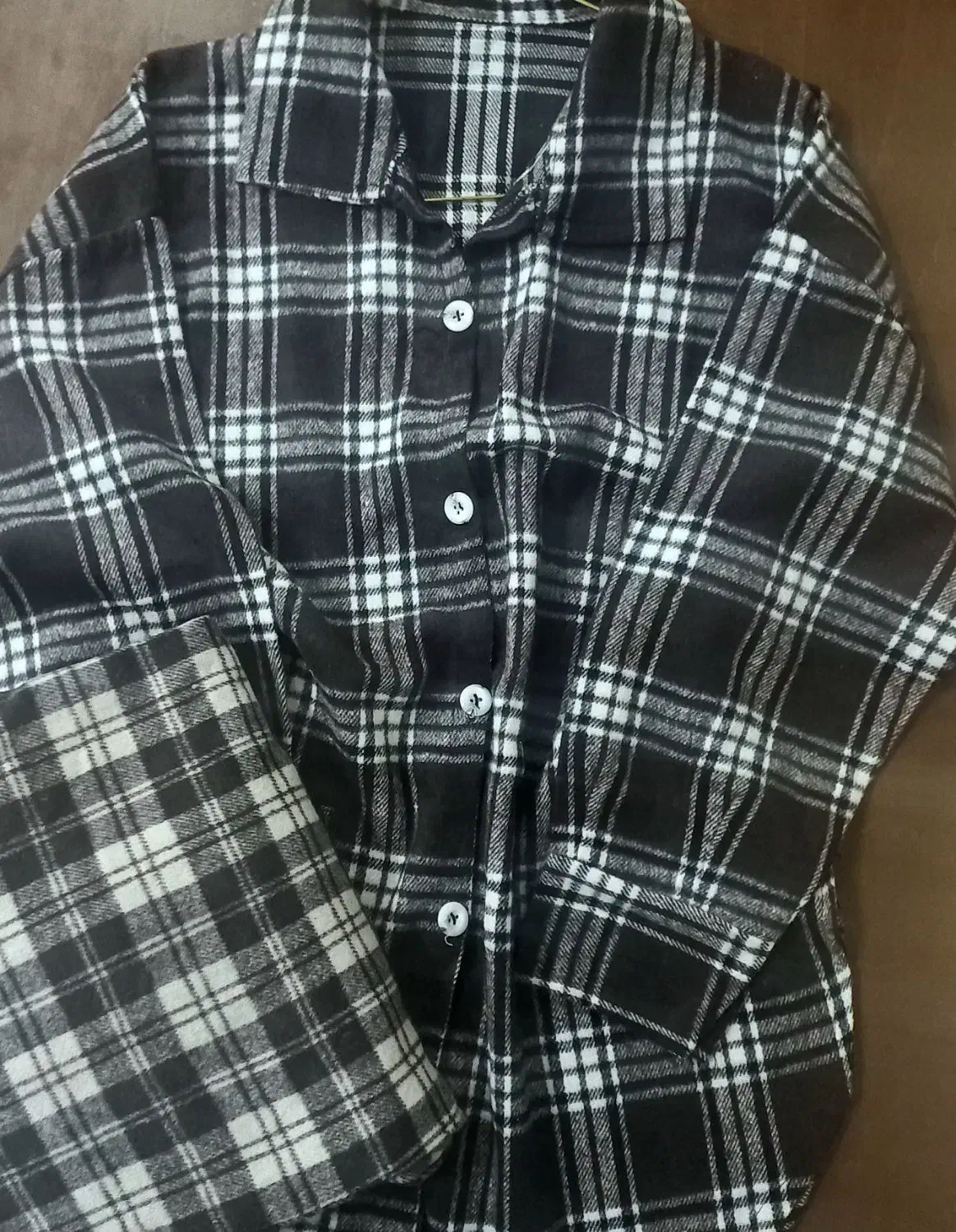 انواع بافت|کفش و لباس بچه|یزد, |دیوار