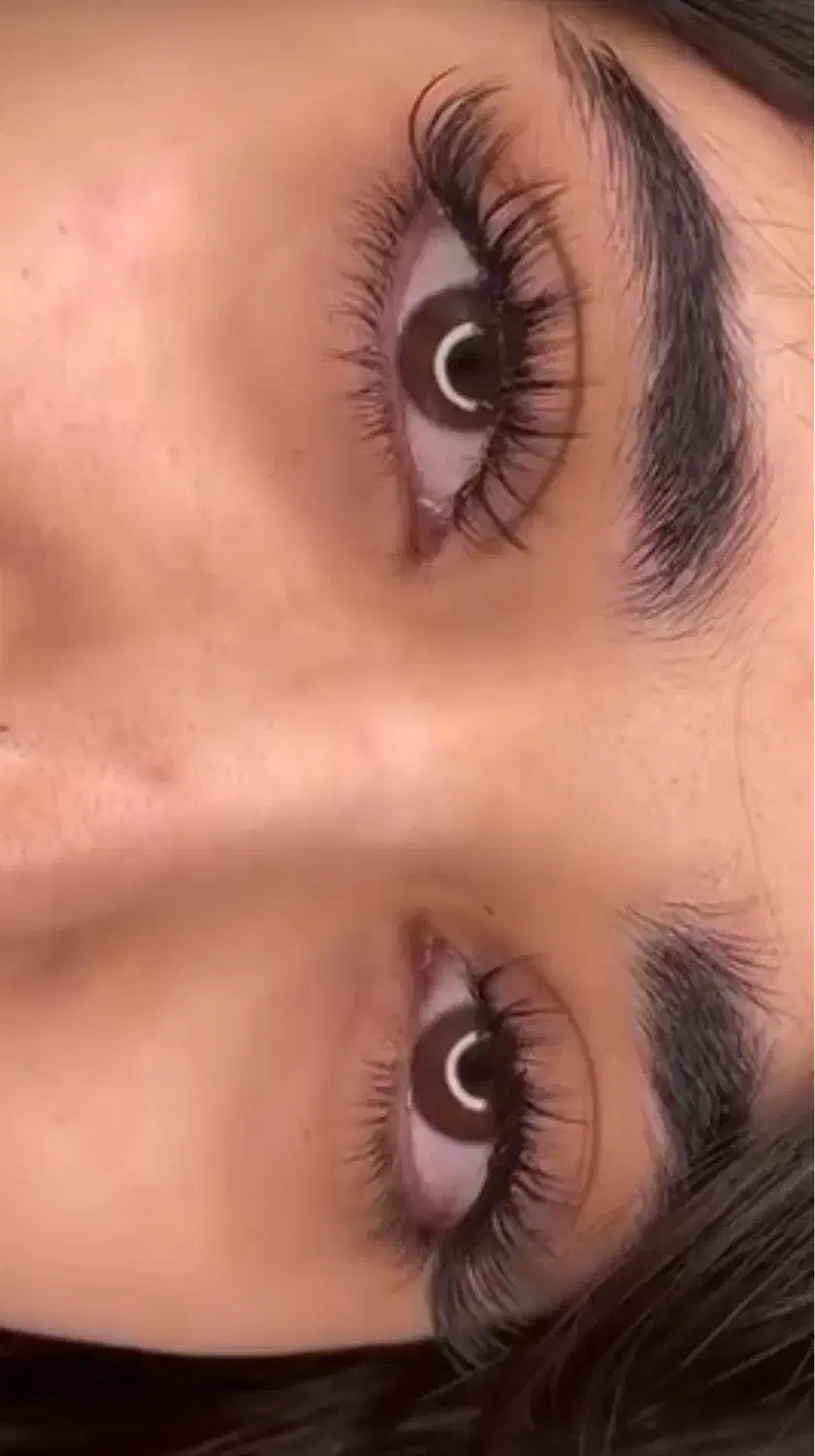 کاشت مژه طبیعی رایگان|خدمات آرایشگری و زیبایی|تبریز, |دیوار