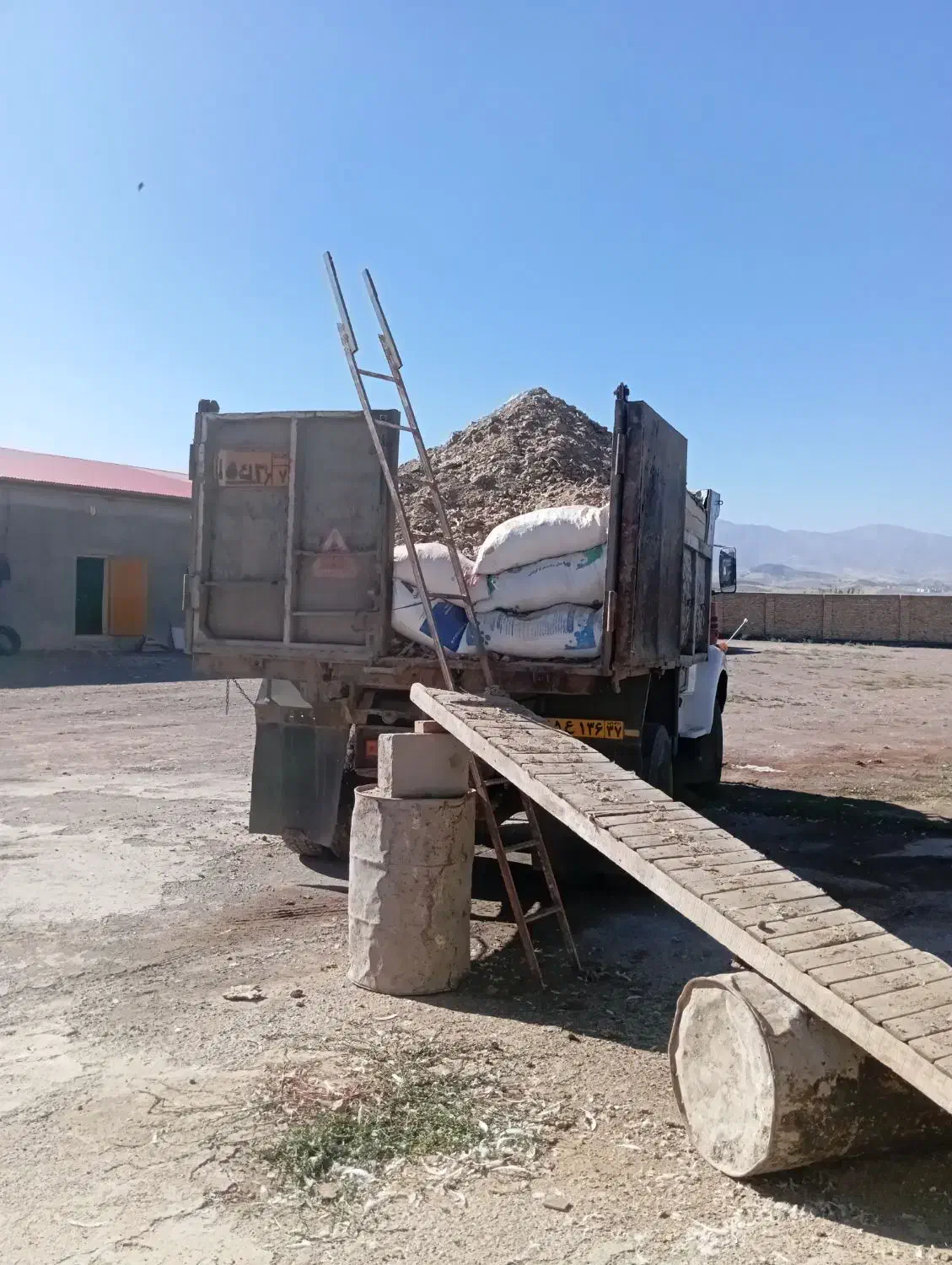 شش چرغ|خدمات باغبانی و درختکاری|خوی, |دیوار