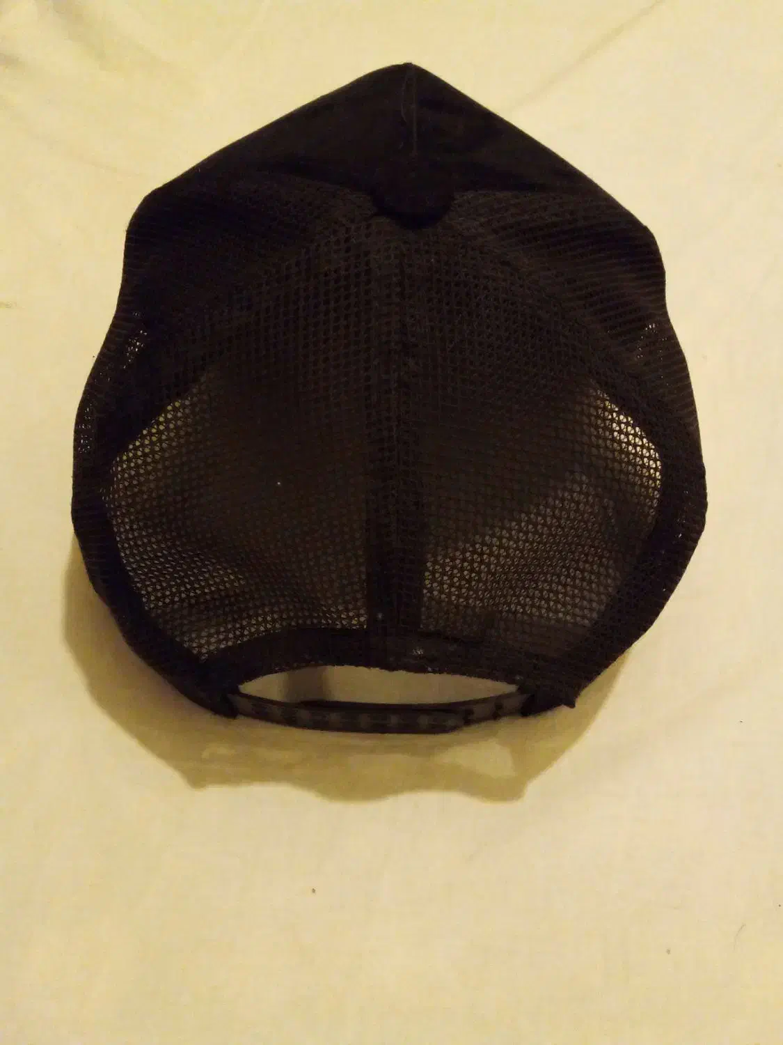 کلاه نووتمیز|کیف، کفش، کمربند|صحنه, |دیوار