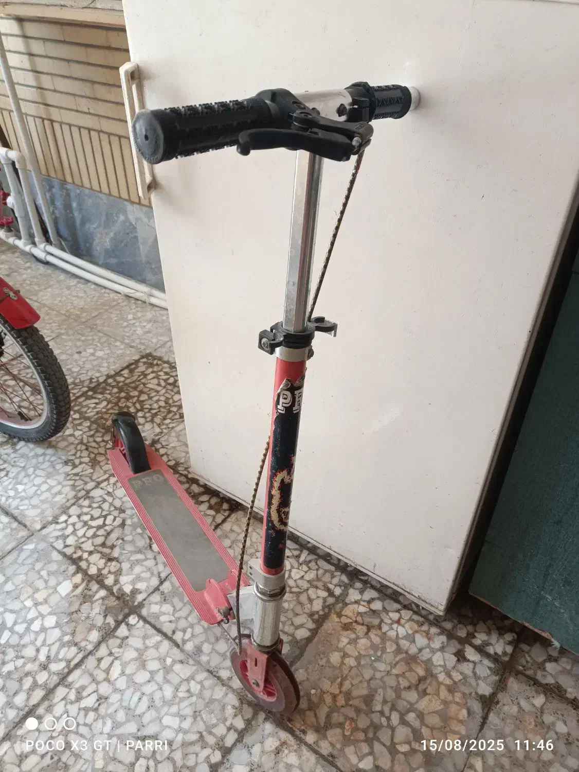 اسکوتر قیمت 600هزار تومان|دوچرخه، اسکیت، اسکوتر|شاهینشهر, خانه کارگر|دیوار