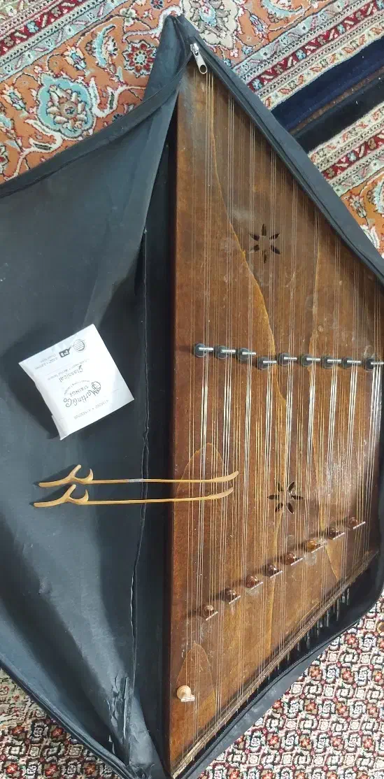 سنتور|سازهای سنتی|اردبیل, |دیوار