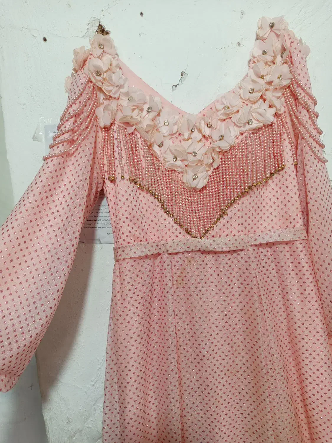 باسلام لباس مجلسی نو یک ساعت بیشتر پوشیده نشده م|لباس|شیراز, دباغ خانه|دیوار