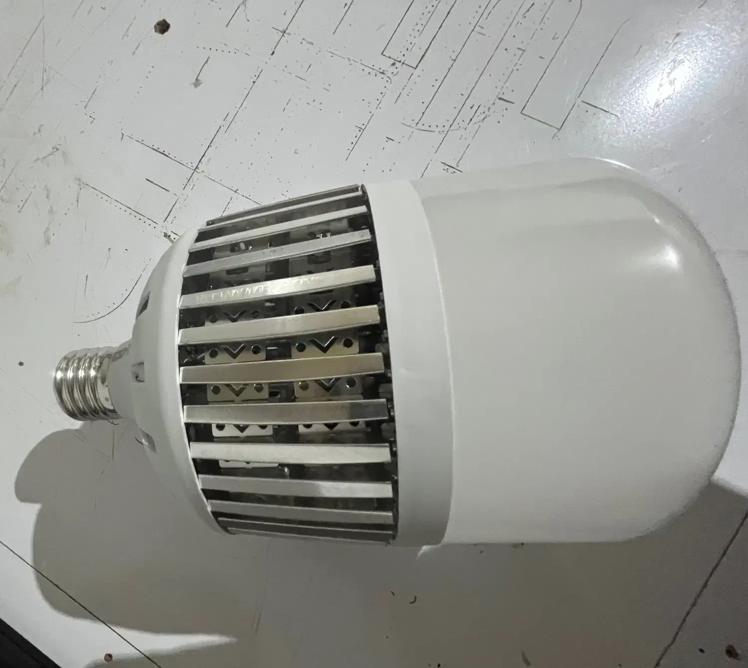 لوازم بر|لامپ و چراغ|یزد, |دیوار