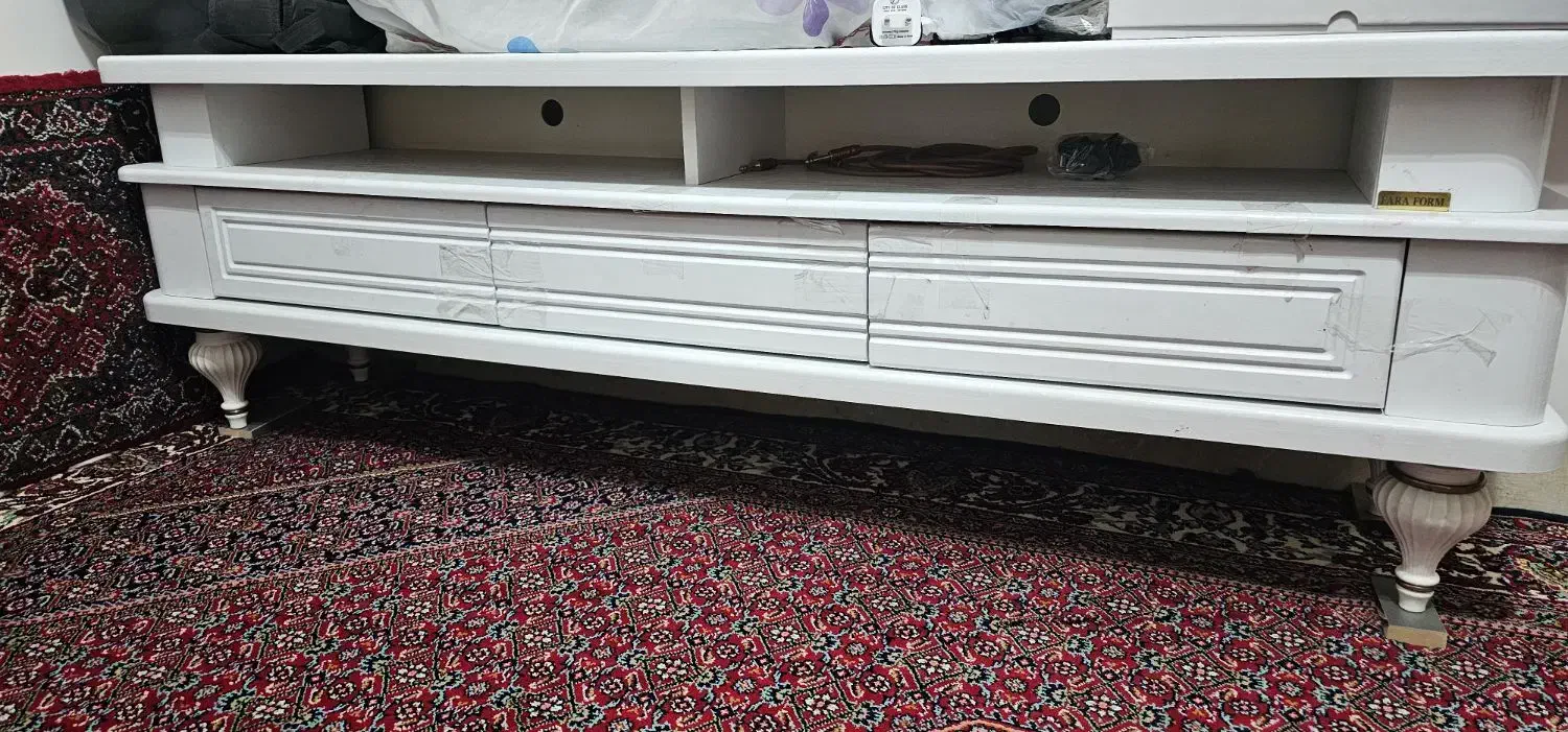 زیر تلویزیون صفر هنوز استفاده نشده|میز تلویزیون|دیواندره, |دیوار