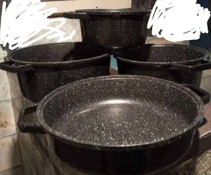 قابلمه چودن نونو دومیلیون پنصد|ظروف پختوپز|بومهن, |دیوار