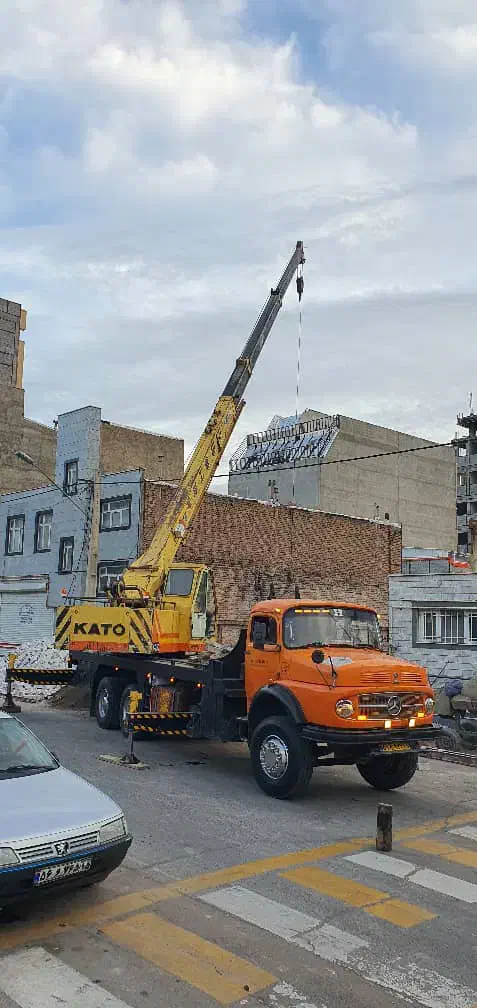 اجاره جرثقیل ۲۵ تن دکل بلند با جیم|خدمات حمل و نقل|تهران, وردآورد|دیوار