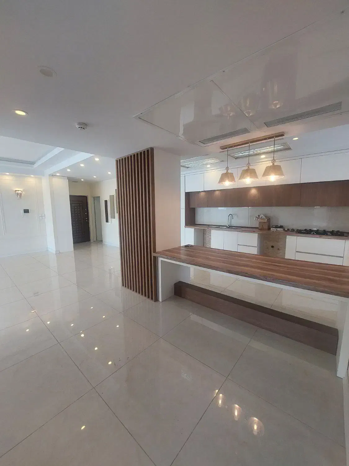 برج برند الماس ۱۷۲متر۳خوابه بدون مشرف اردستانی|فروش آپارتمان|تهران, مروارید شهر|دیوار