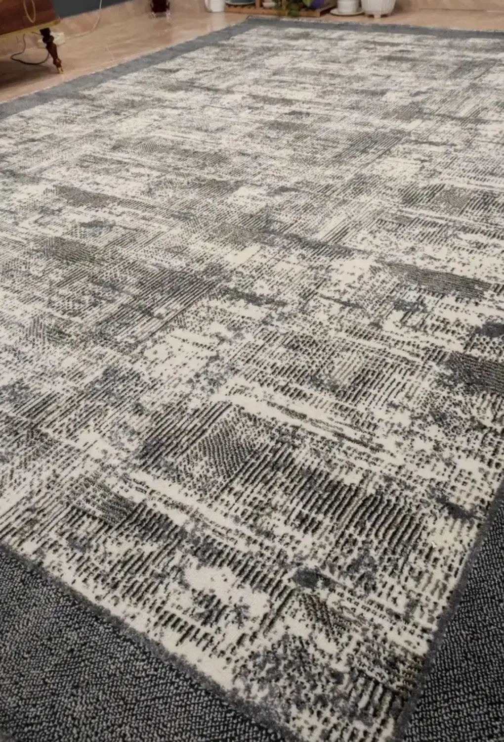 فرش ۹ متری مدرن. کاملا نو و سالم|فرش|کرج, شهرک فهمیده|دیوار