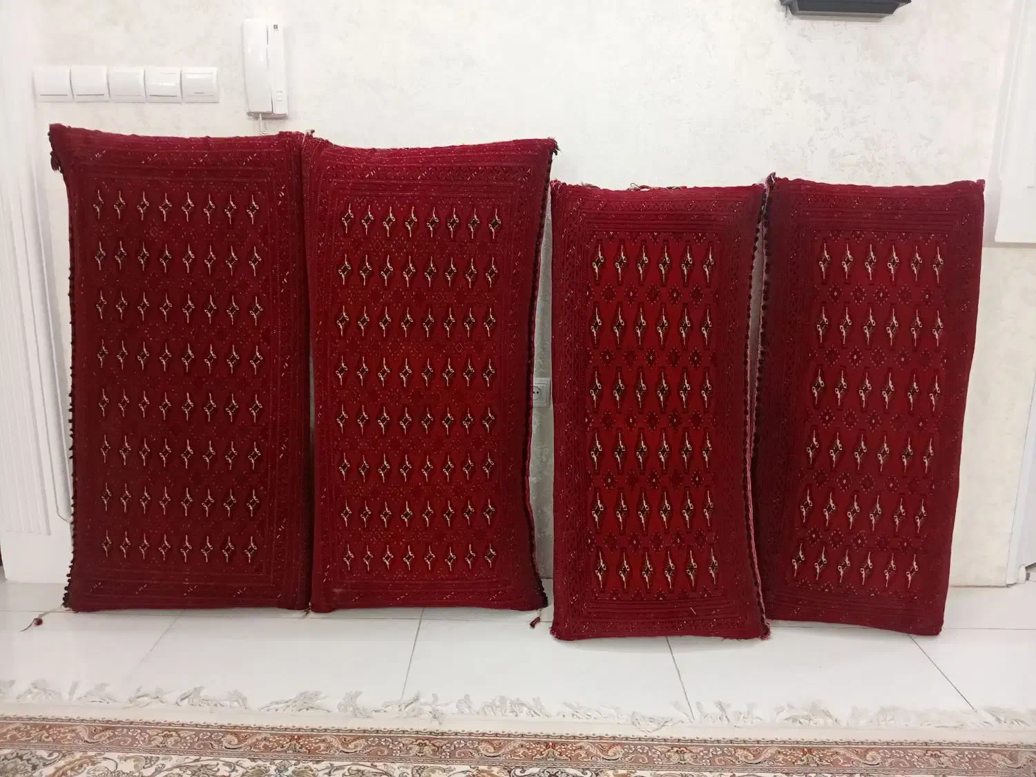 پشتی دست باف ترکمان قد ۱۲۰ ۸ رج|پشتی|مشهد, مقدم|دیوار