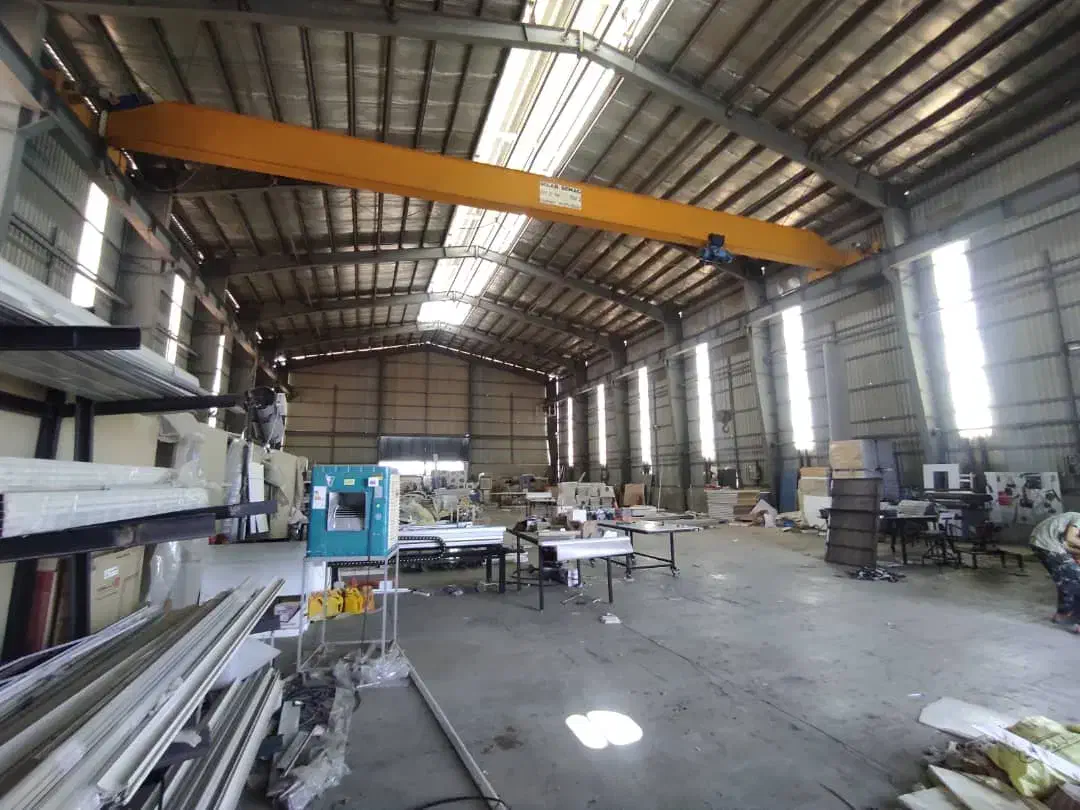 اجاره سوله ۱۰۰۰ متری با چرثغیل|اجارهٔ دفتر صنعتی، کشاورزی، تجاری|زاویه, |دیوار