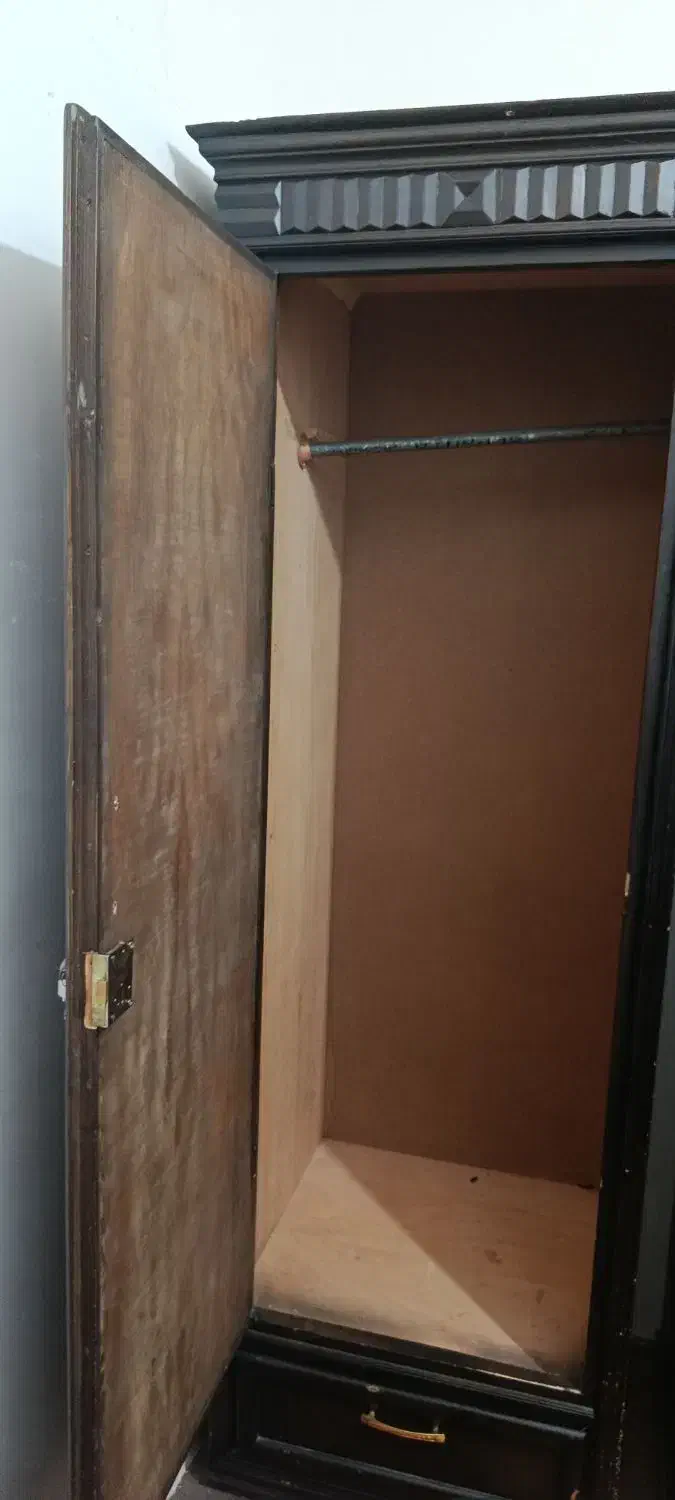 کمد چوبی|جاکفشی، کمد، دراور|خوی, |دیوار