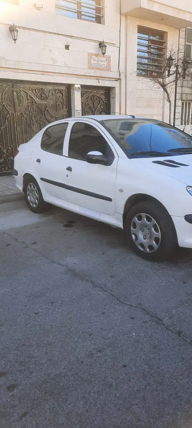 پژو۲۰۶ sd v8|خودرو سواری و وانت|تهران, شهرک استقلال|دیوار