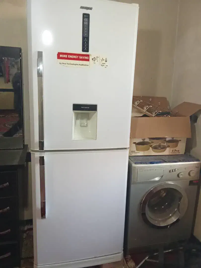 یخچال در حد نو دو ماه استفاده شده|یخچال و فریزر|میاندوآب, |دیوار