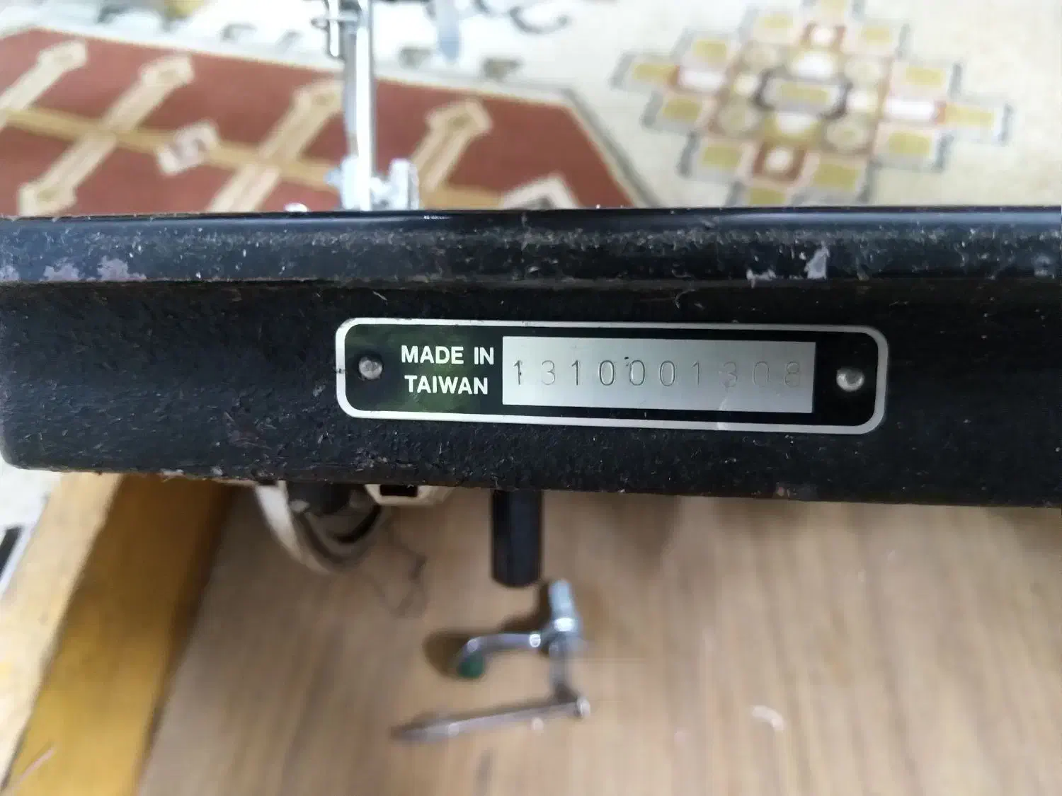 چرخ خیاطی ژانومه|چرخ خیاطی و ریسندگی|اصفهان, شیخ اشراق|دیوار