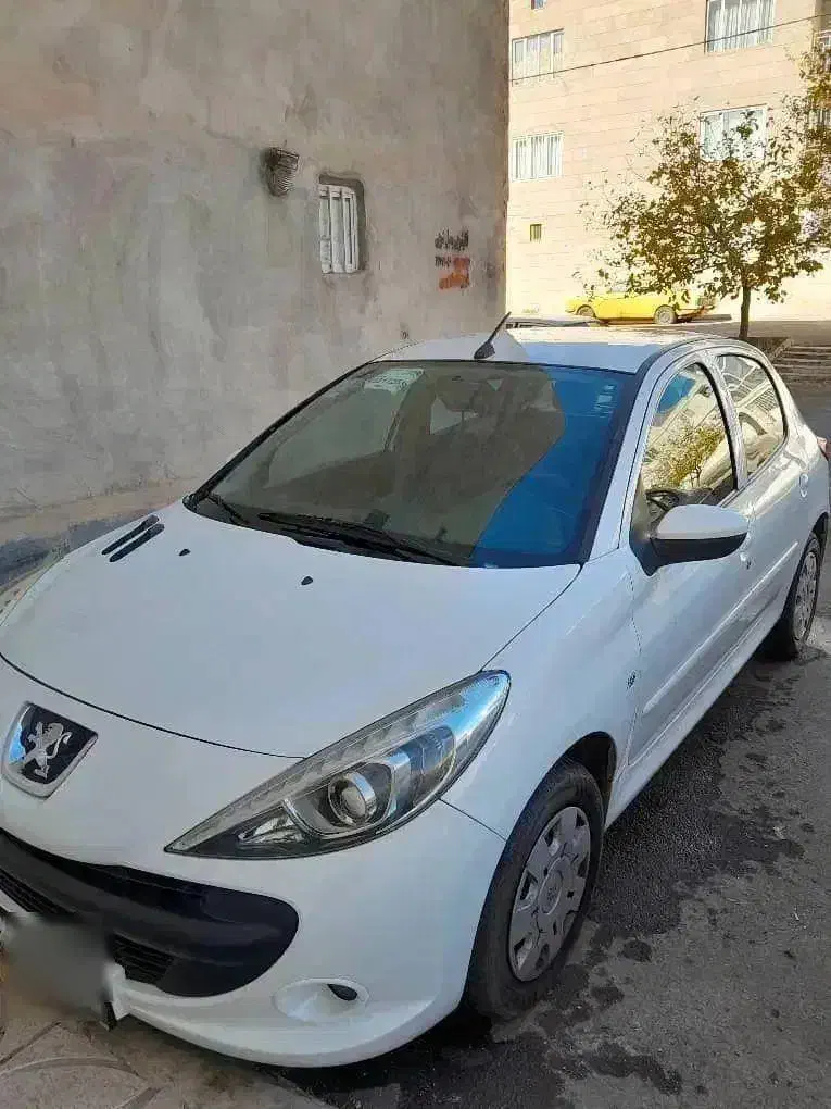 پژو ۲۰۷ مدل ۱۴۰۱ سقف فلز ، کم کار|خودرو سواری و وانت|قزوین, |دیوار